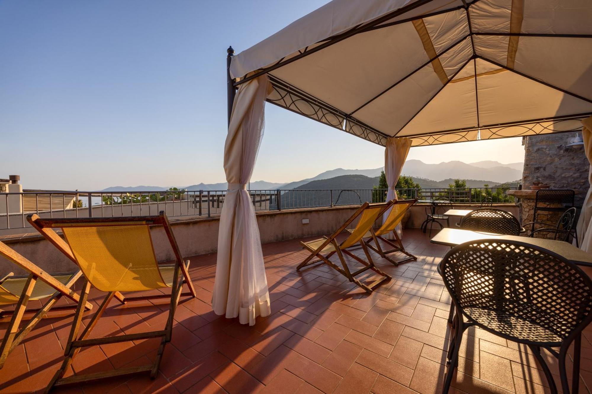 Ca' D'Alda Hotel Borgio Verezzi Luaran gambar