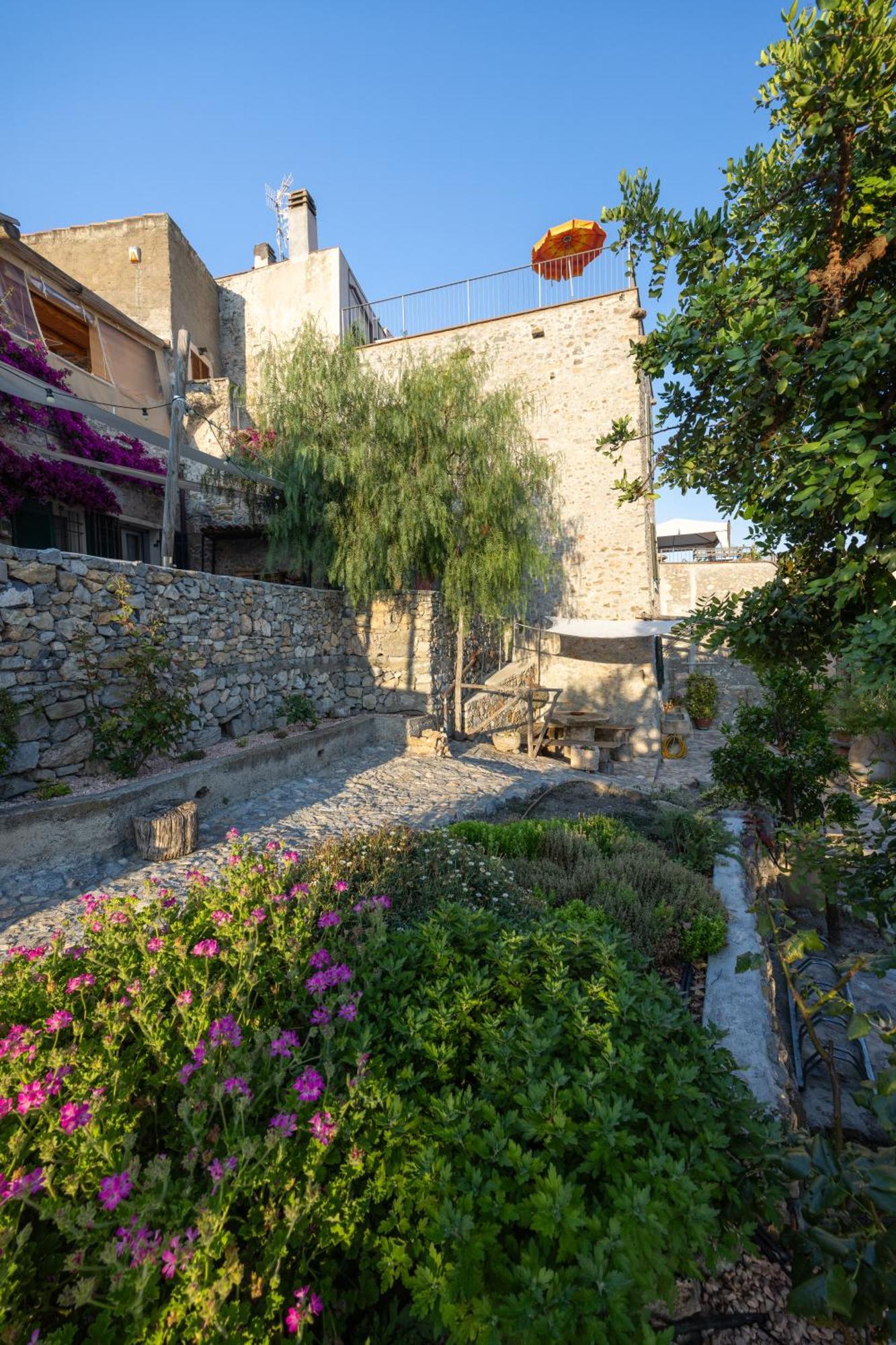 Ca' D'Alda Hotel Borgio Verezzi Luaran gambar